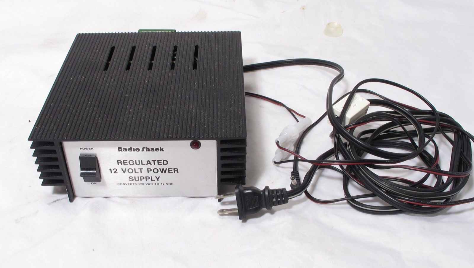 Radio Shack 12 volt Power Supply