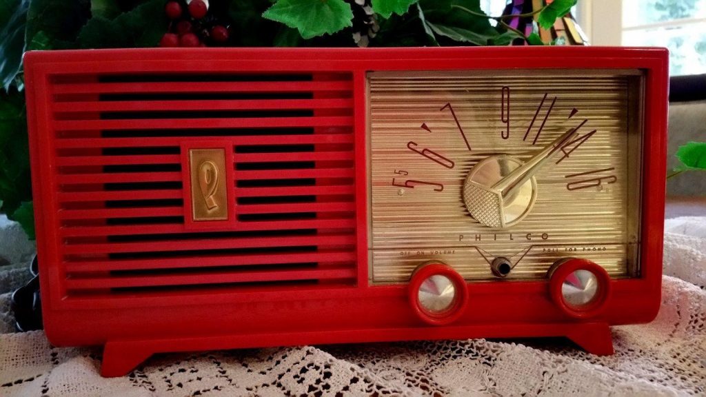 K6HR Radio Timeline: Philco D579 aka the Red Radio