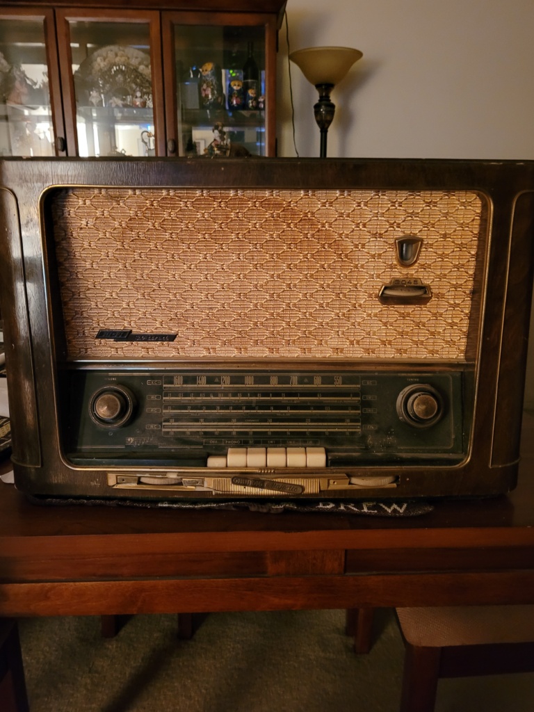 Grundig Majestic 3045